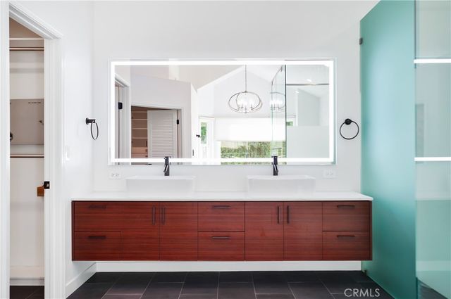 24868 Paseo Primario, Calabasas, CA 91302