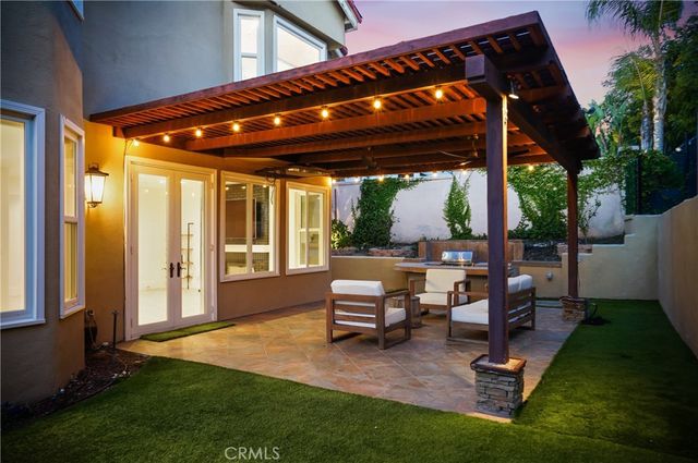 24868 Paseo Primario, Calabasas, CA 91302