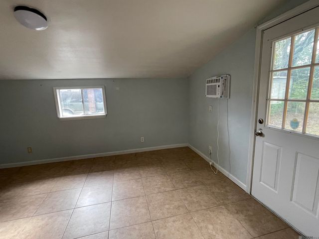 2011 Park Dr, Baton Rouge, LA 70819