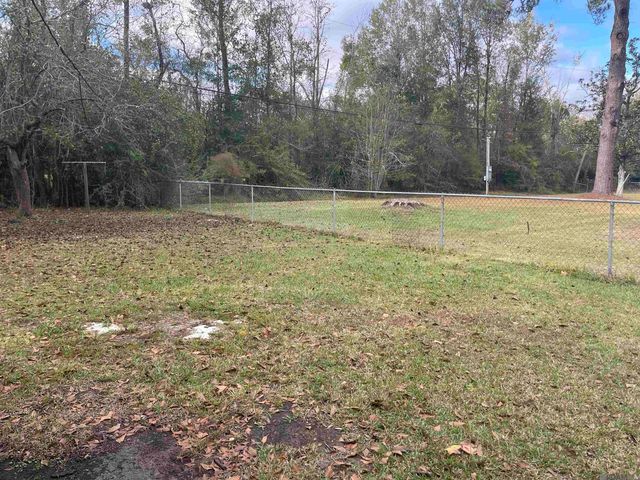 2011 Park Dr, Baton Rouge, LA 70819