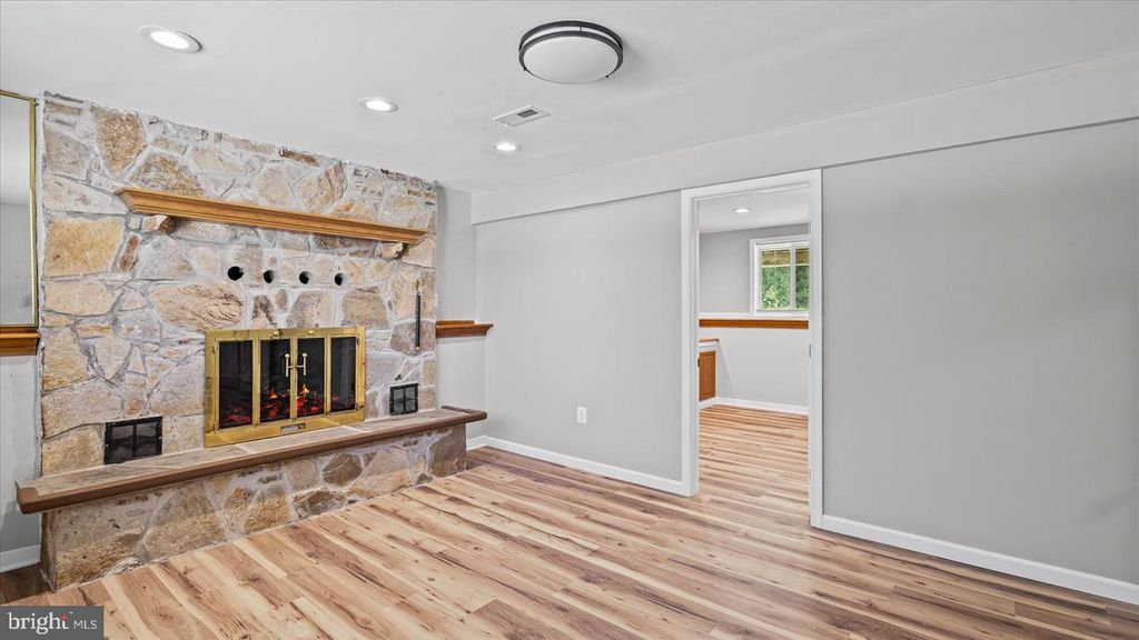 Image 33 of property listing at 3709 RED BERRY WAY, Nottingham, MD 21236