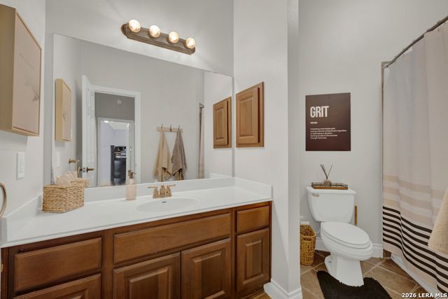 2335 Oak Pebble, New Braunfels, TX 78132