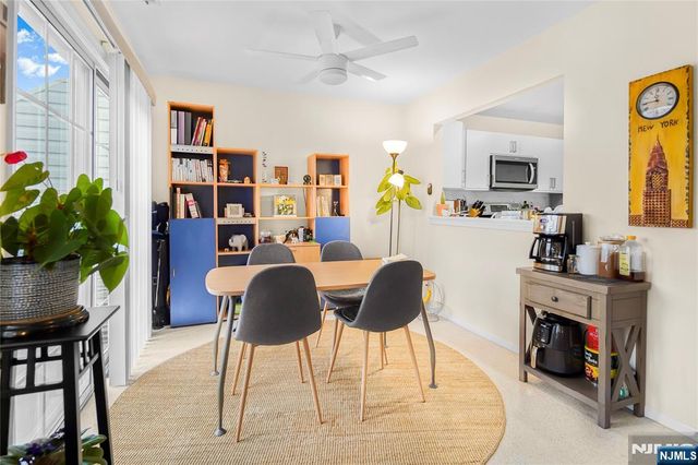 476 Lee Court 476, Fort Lee, NJ 07024