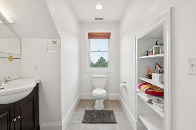 129 North Road, Hillsborough, NH 03244
