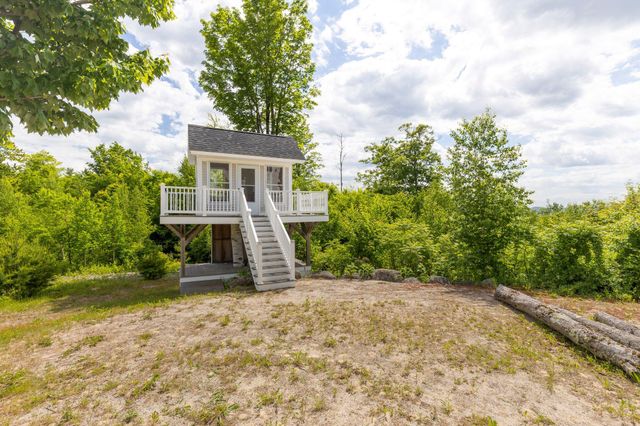 129 North Road, Hillsborough, NH 03244