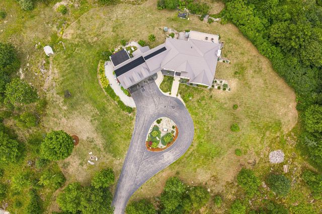 129 North Road, Hillsborough, NH 03244