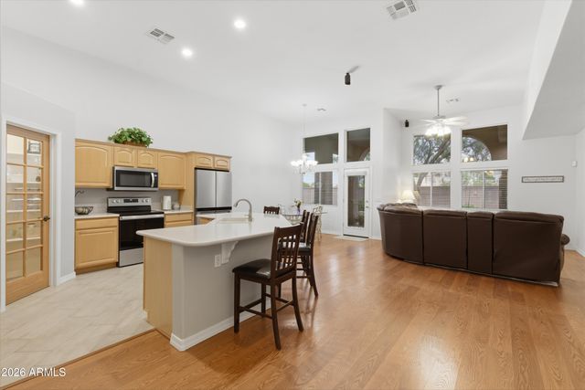 781 W SAN MARCOS Drive, Chandler, AZ 85225