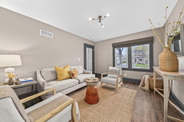 4954 Diversey BOULEVARD, Whitefish Bay, WI 53217