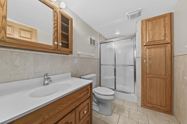 4954 Diversey BOULEVARD, Whitefish Bay, WI 53217