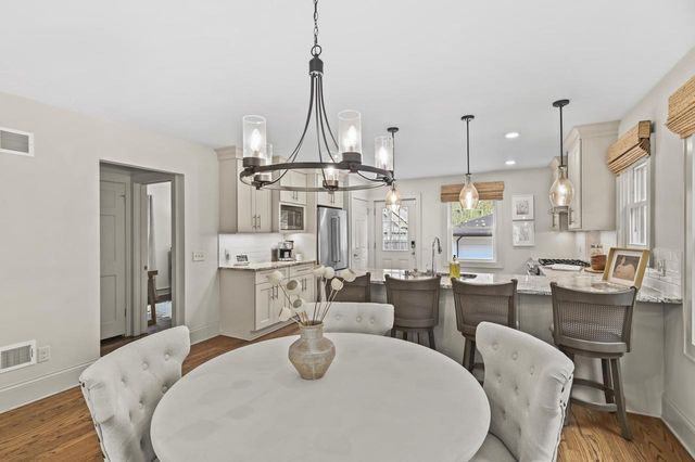 4954 Diversey BOULEVARD, Whitefish Bay, WI 53217