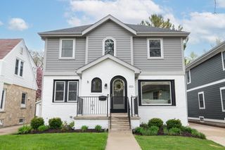 4954 Diversey BOULEVARD, Whitefish Bay, WI 53217