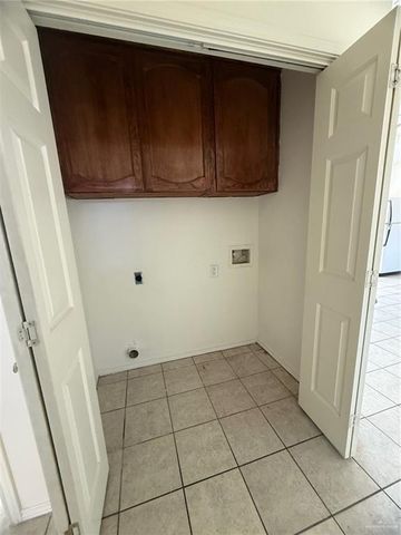 2209 Umbel Street C, Mission, TX 78572