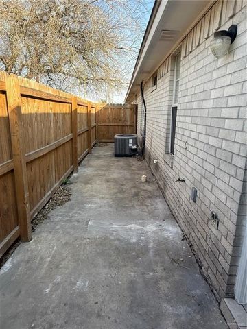 2209 Umbel Street C, Mission, TX 78572