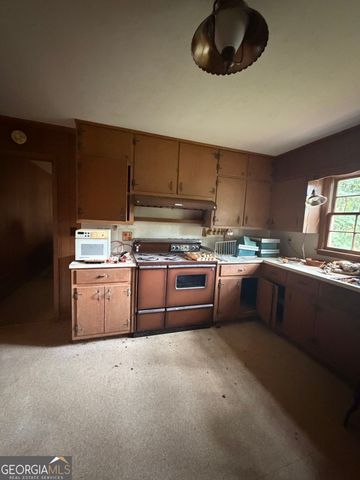 1663 Kings Down Circle, Atlanta, GA 30338
