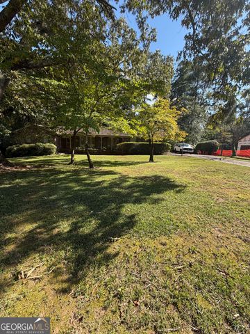1663 Kings Down Circle, Atlanta, GA 30338