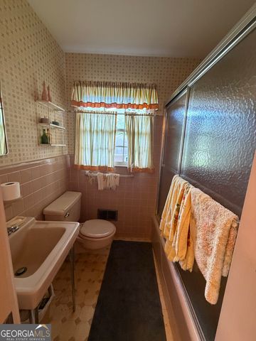 1663 Kings Down Circle, Atlanta, GA 30338