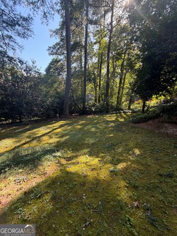 1663 Kings Down Circle, Atlanta, GA 30338