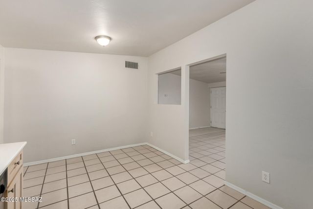 4917 N Sunrise Avenue, Tucson, AZ 85705