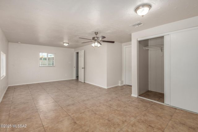 4917 N Sunrise Avenue, Tucson, AZ 85705