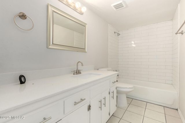 4917 N Sunrise Avenue, Tucson, AZ 85705