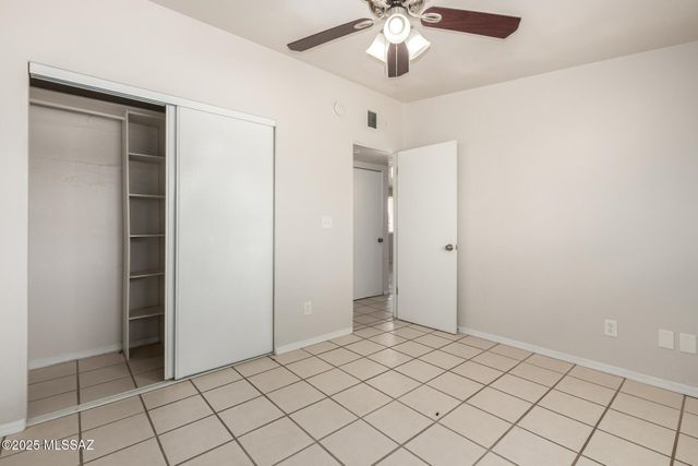 4917 N Sunrise Avenue, Tucson, AZ 85705