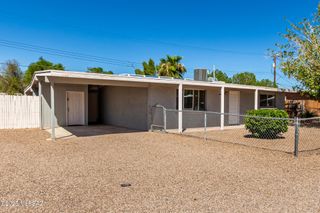 4917 N Sunrise Avenue, Tucson, AZ 85705