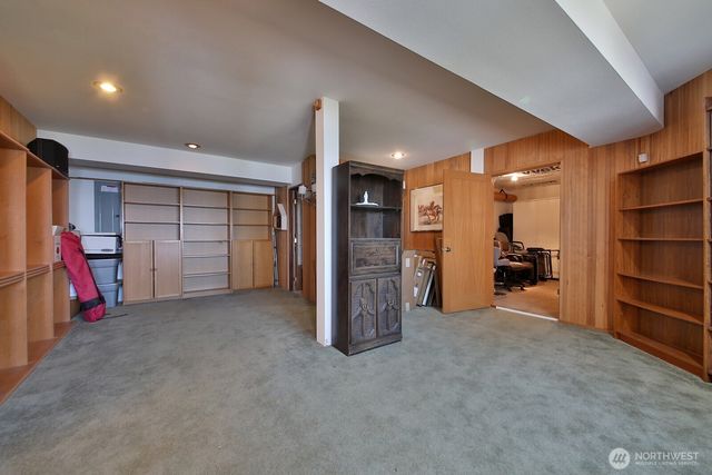 330 Susana Drive, Freeland, WA 98249