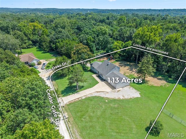 180 Cedargate Drive, Dittmer, MO 63023