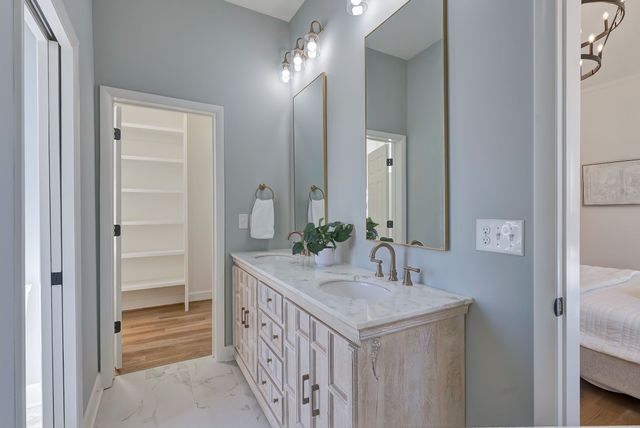 108 Poplar St, Franklin, TN 37064