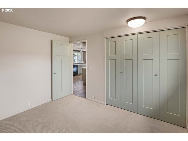 3786 KEVINGTON Ave, Eugene, OR 97405