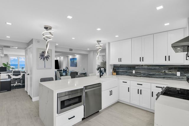 3000 S Ocean Boulevard 1103, Boca Raton, FL 33432