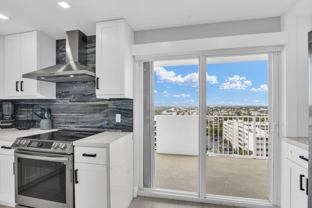 3000 S Ocean Boulevard 1103, Boca Raton, FL 33432