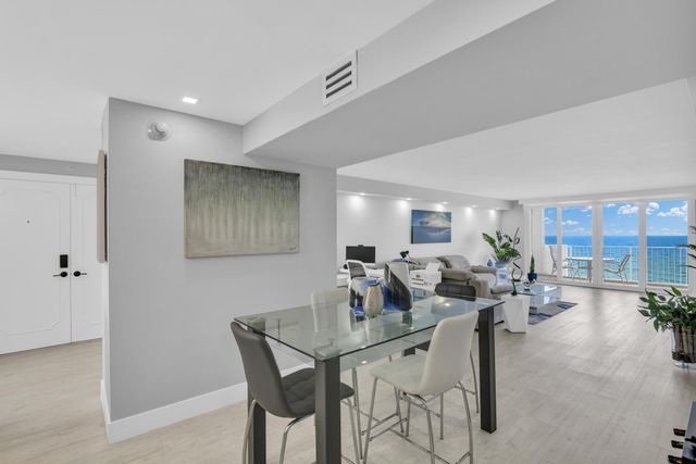 3000 S Ocean Boulevard 1103, Boca Raton, FL 33432