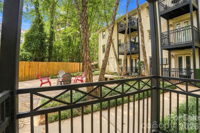 4921 Park Road B, Charlotte, NC 28209