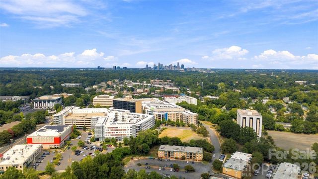 4921 Park Road B, Charlotte, NC 28209