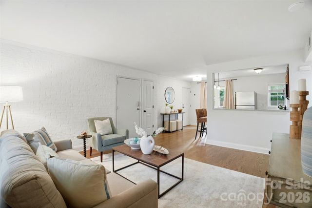 4921 Park Road B, Charlotte, NC 28209