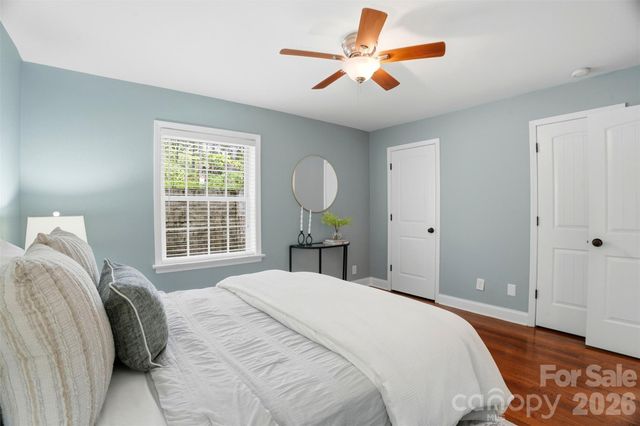 4921 Park Road B, Charlotte, NC 28209