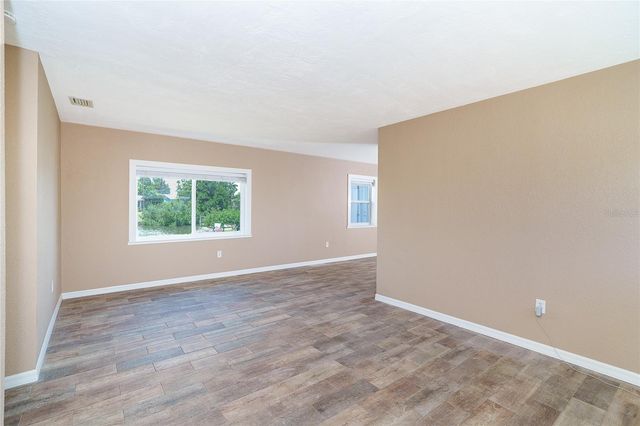 138 BUCKEYE AVENUE NW, Port Charlotte, FL 33952