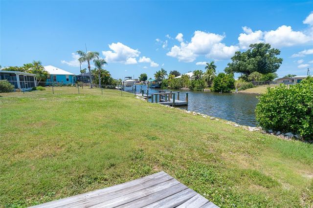 138 BUCKEYE AVENUE NW, Port Charlotte, FL 33952