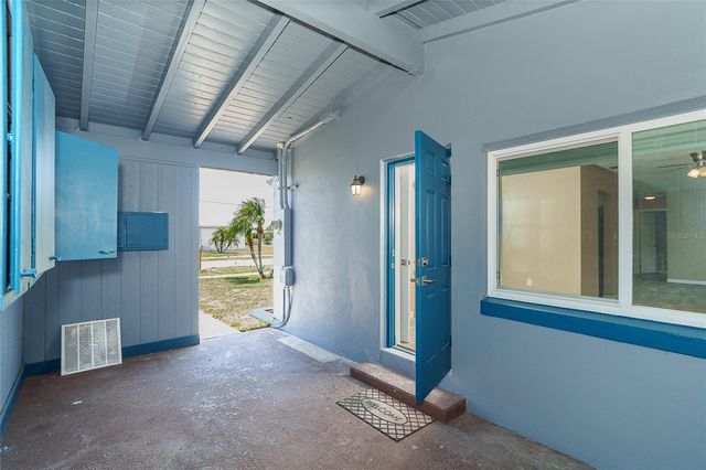 138 BUCKEYE AVENUE NW, Port Charlotte, FL 33952