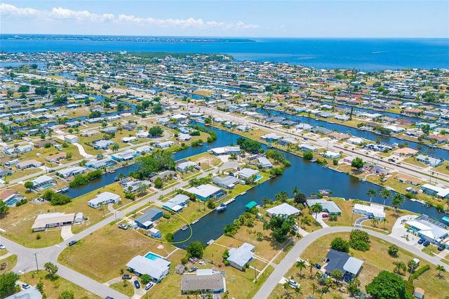 138 BUCKEYE AVENUE NW, Port Charlotte, FL 33952