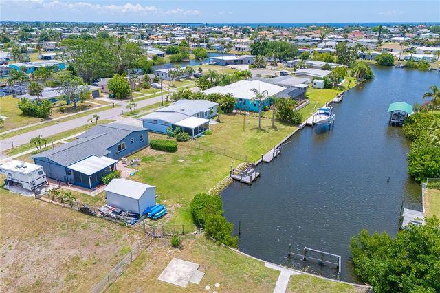 138 BUCKEYE AVENUE NW, Port Charlotte, FL 33952