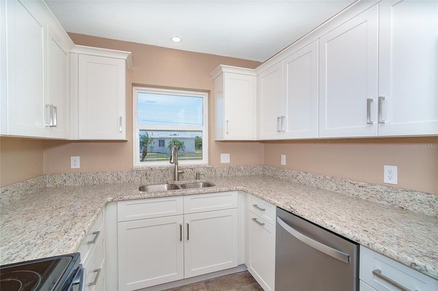 138 BUCKEYE AVENUE NW, Port Charlotte, FL 33952