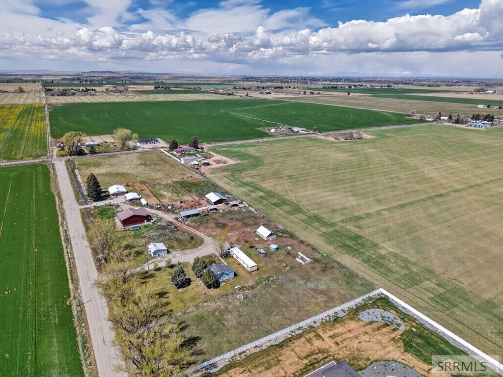 Image 23 of property listing at 1687 E 105th N, Idaho Falls, ID 83401