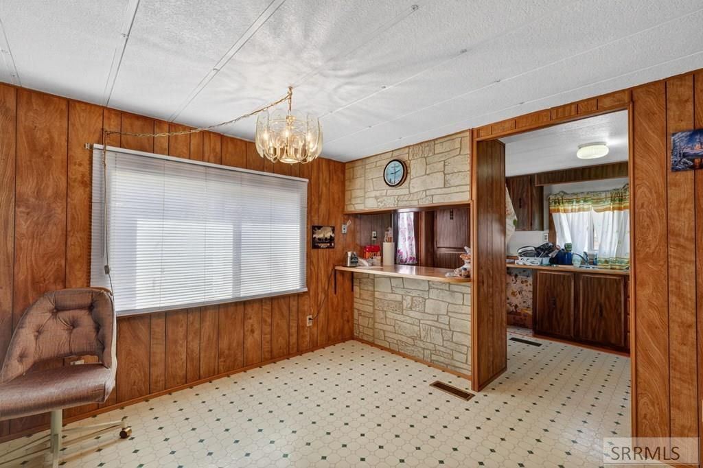 Image 5 of property listing at 1687 E 105th N, Idaho Falls, ID 83401
