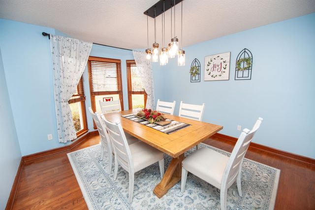 408 Lakewinds Boulevard, Inman, SC 29349