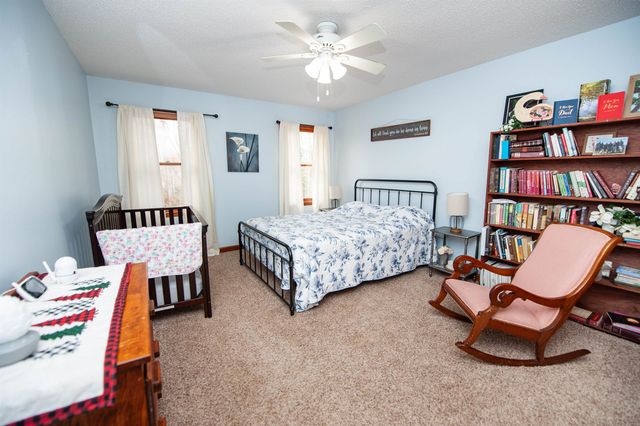 408 Lakewinds Boulevard, Inman, SC 29349