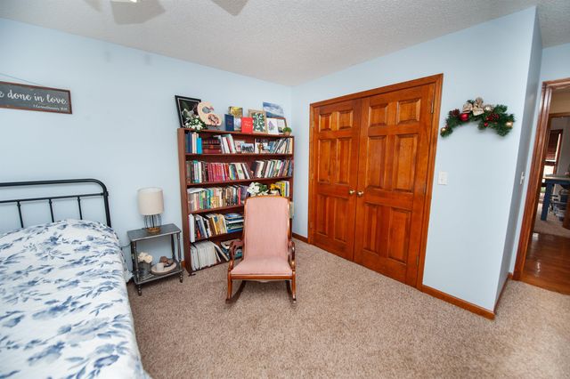 408 Lakewinds Boulevard, Inman, SC 29349