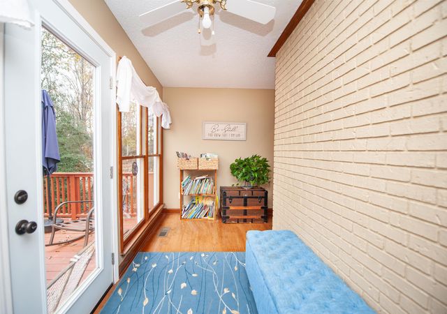 408 Lakewinds Boulevard, Inman, SC 29349