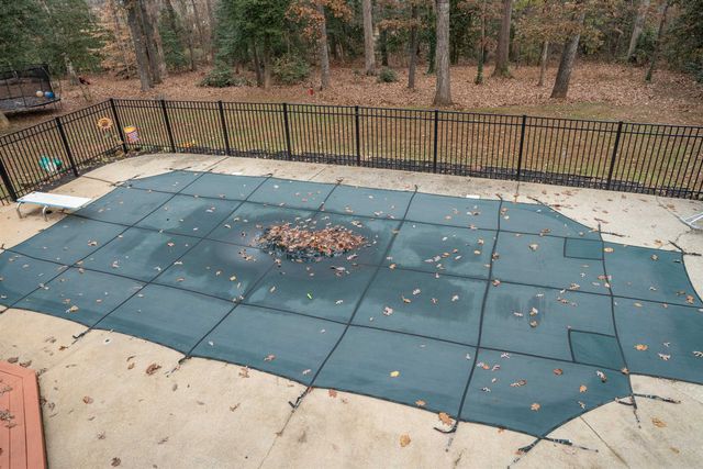 408 Lakewinds Boulevard, Inman, SC 29349